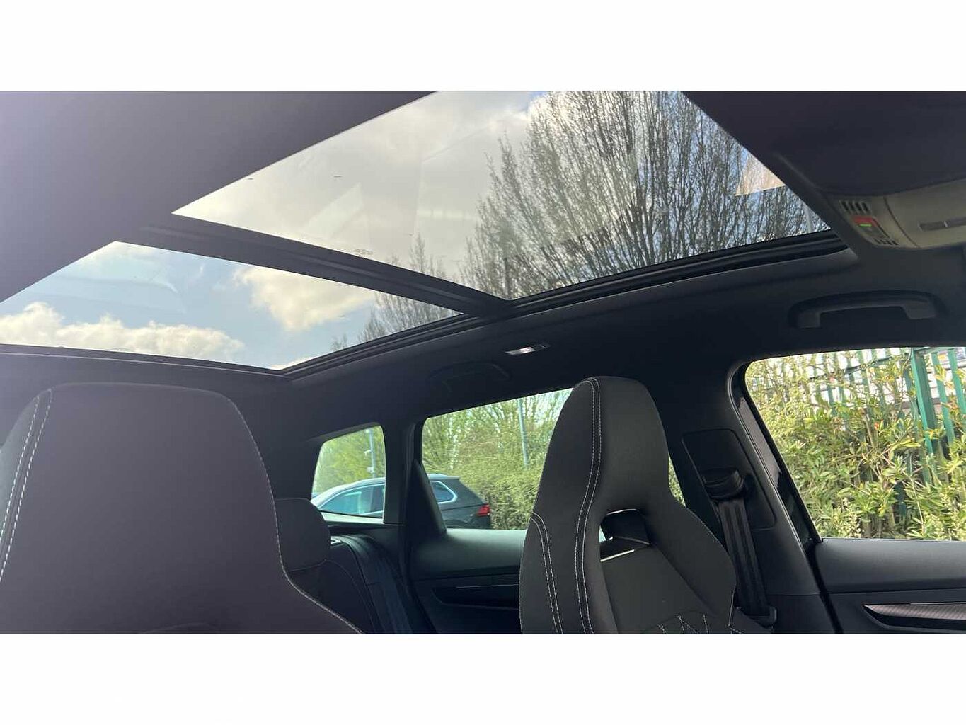 SKODA KAROQ 2.0 TDI [150] Sportline 4x4 5dr DSG