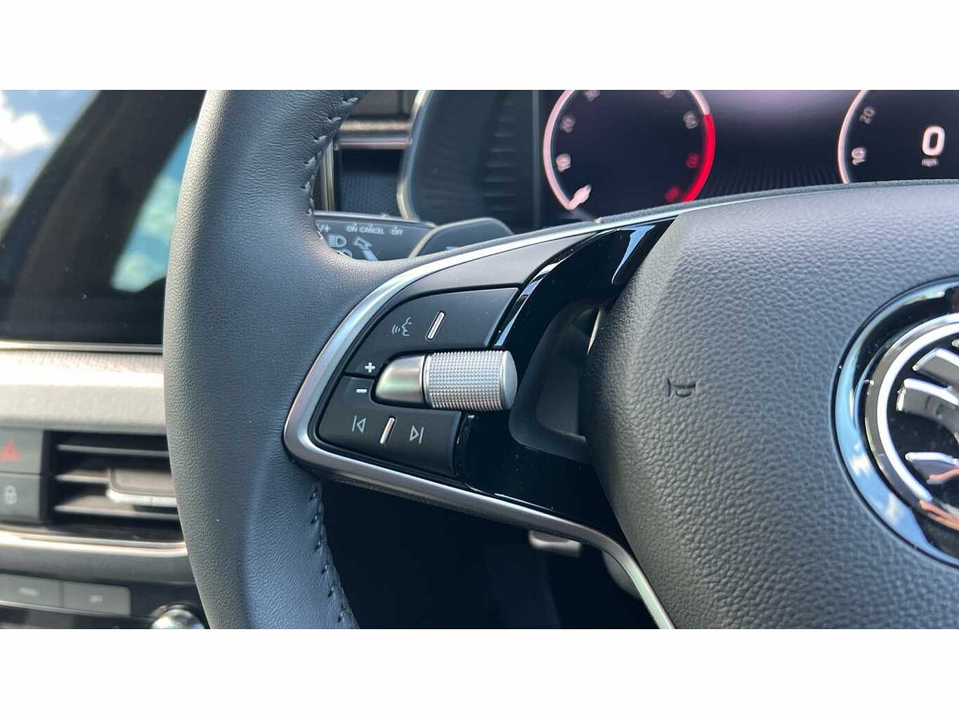 SKODA KAMIQ 1.0 TSI SE L 5dr DSG