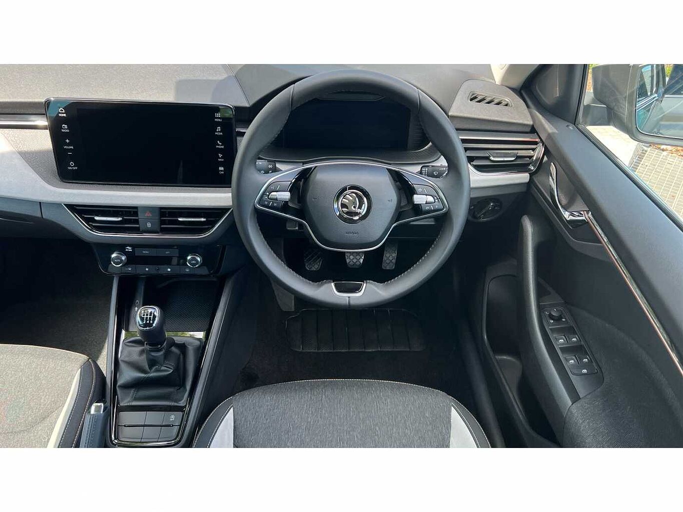 SKODA KAMIQ 1.5 TSI SE L 5dr