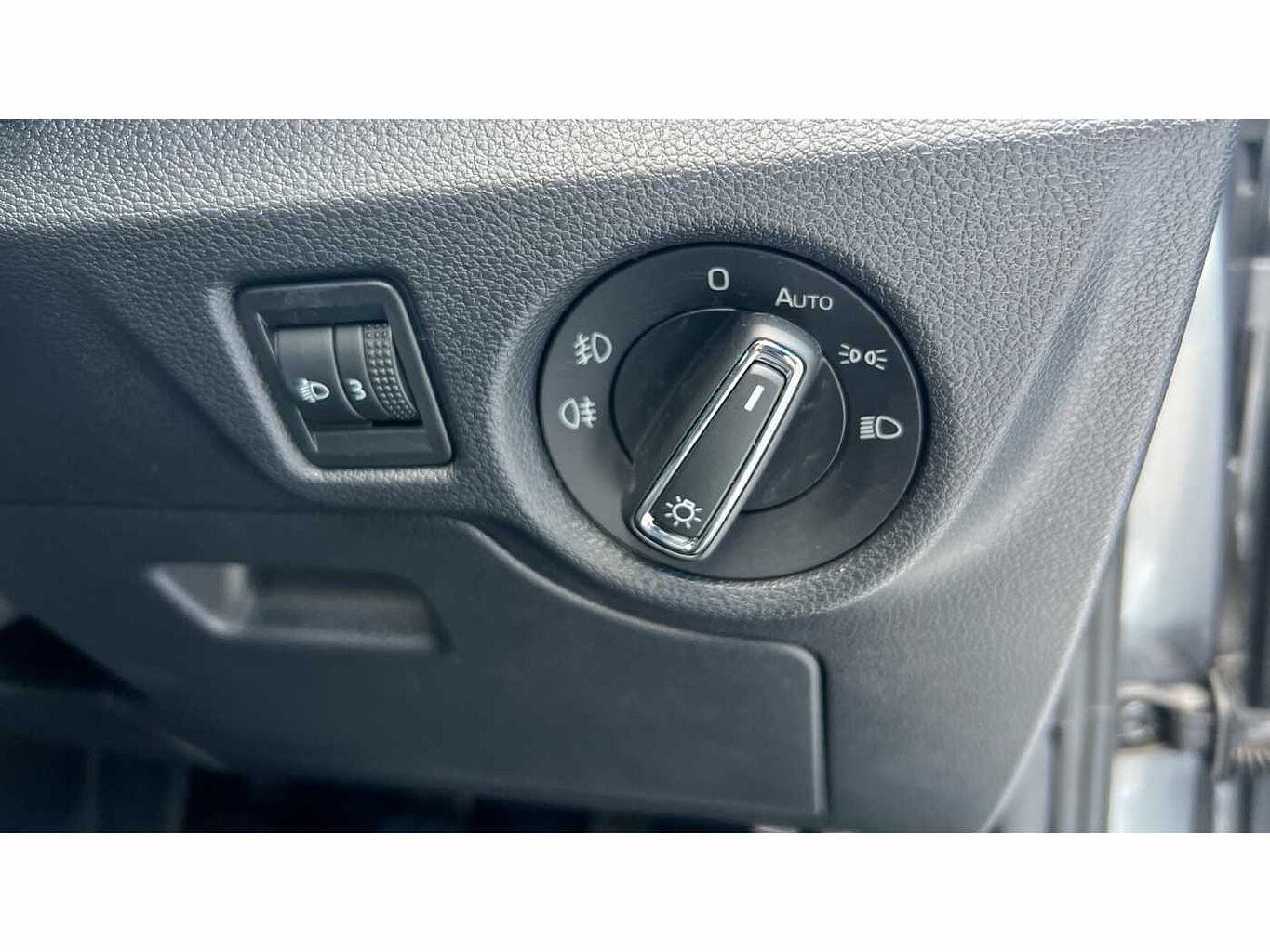 SKODA KAMIQ 1.5 TSI SE L 5dr