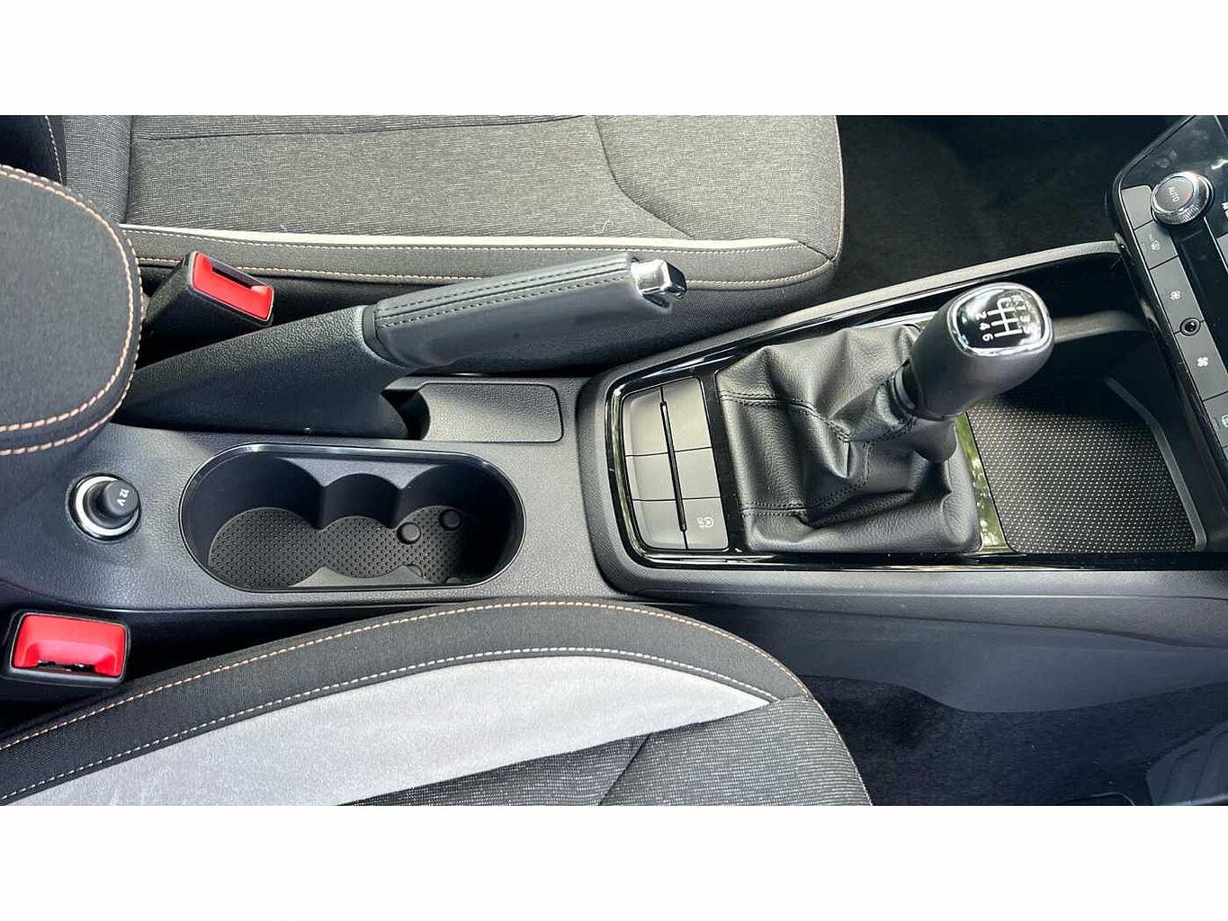 SKODA KAMIQ 1.5 TSI SE L 5dr