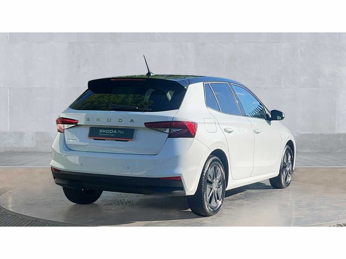 SKODA FABIA 1.0 MPI 80 Colour Edition 5dr