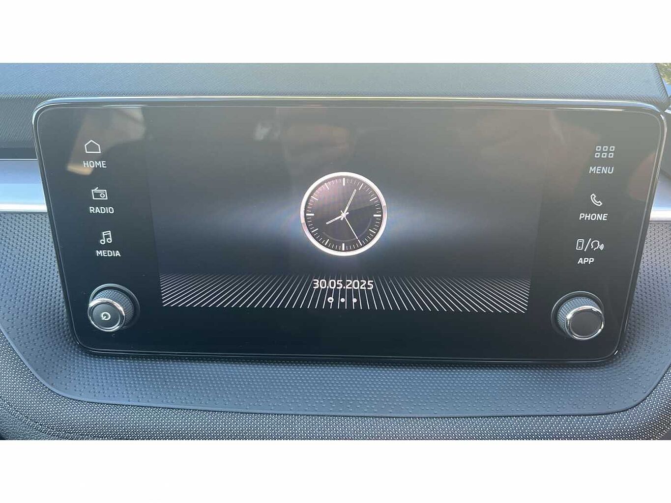 SKODA FABIA 1.0 MPI 80 Colour Edition 5dr