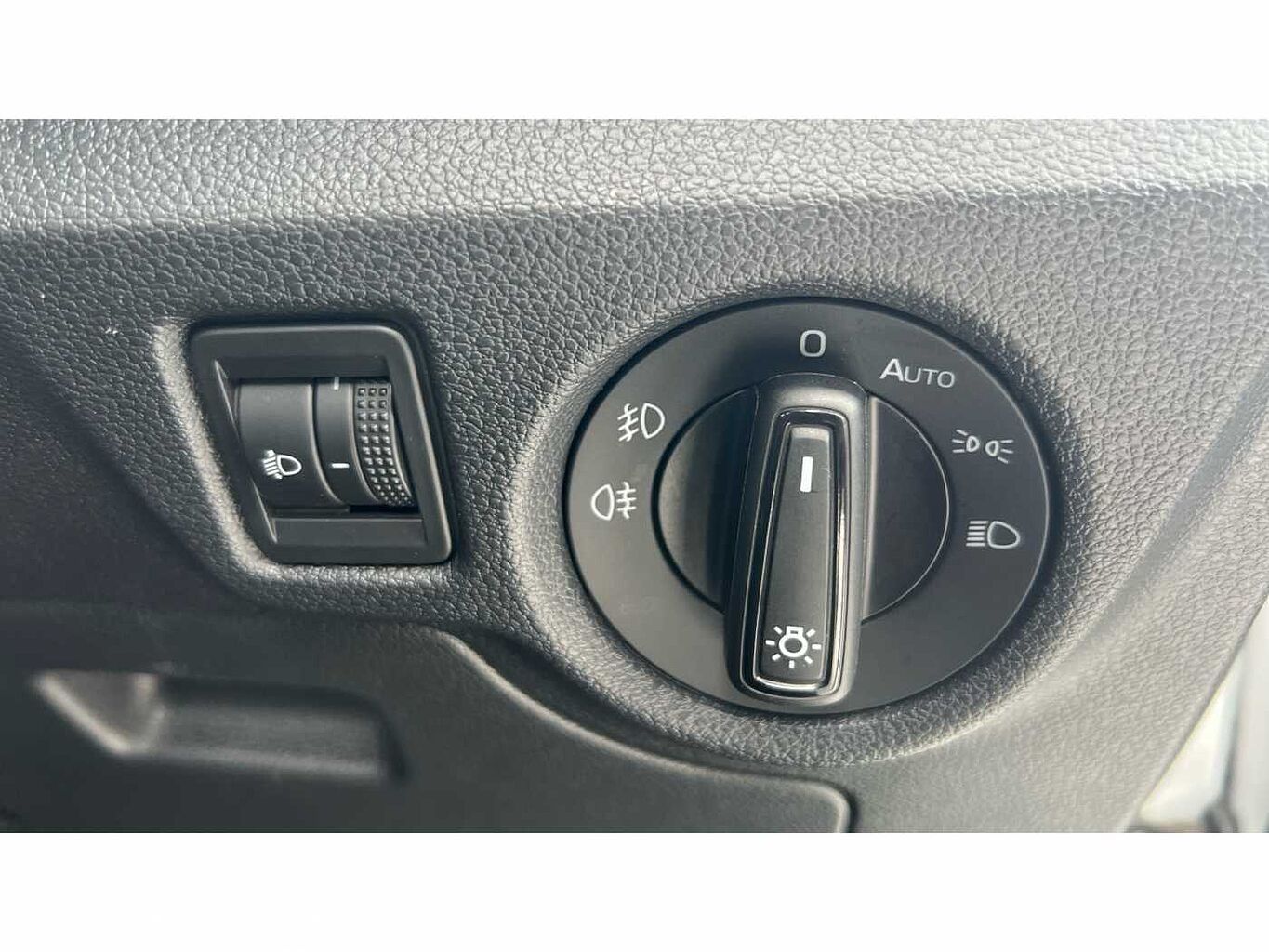 SKODA KAMIQ 1.0 TSI SE 5dr