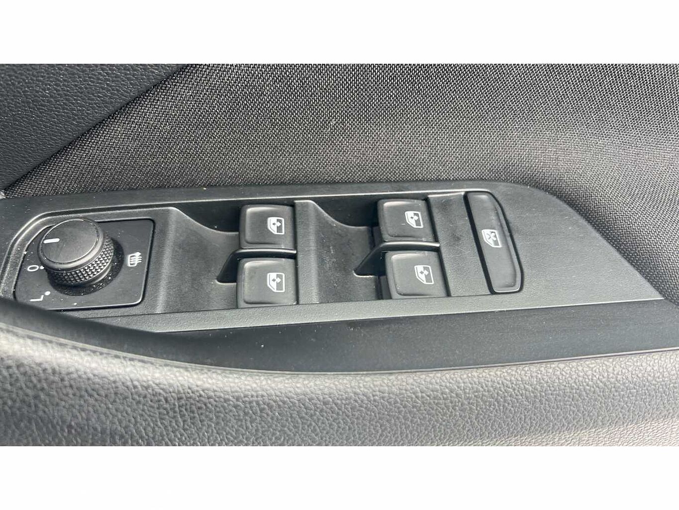 SKODA KAMIQ 1.0 TSI SE 5dr