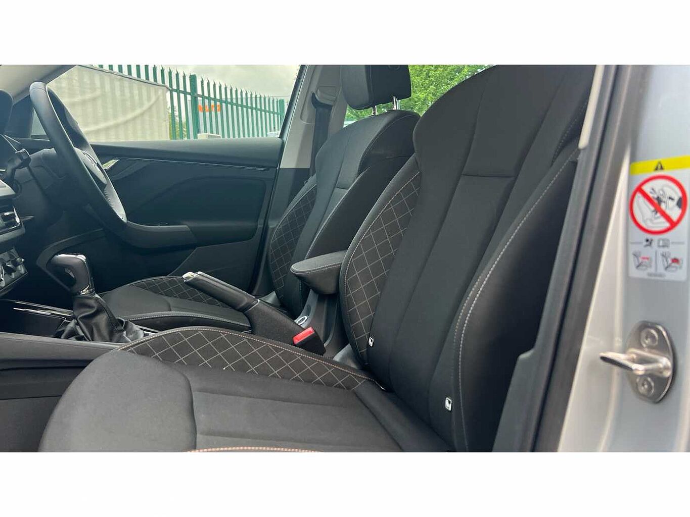 SKODA Kamiq 1.0 TSI (109ps) SE Drive DSG SUV