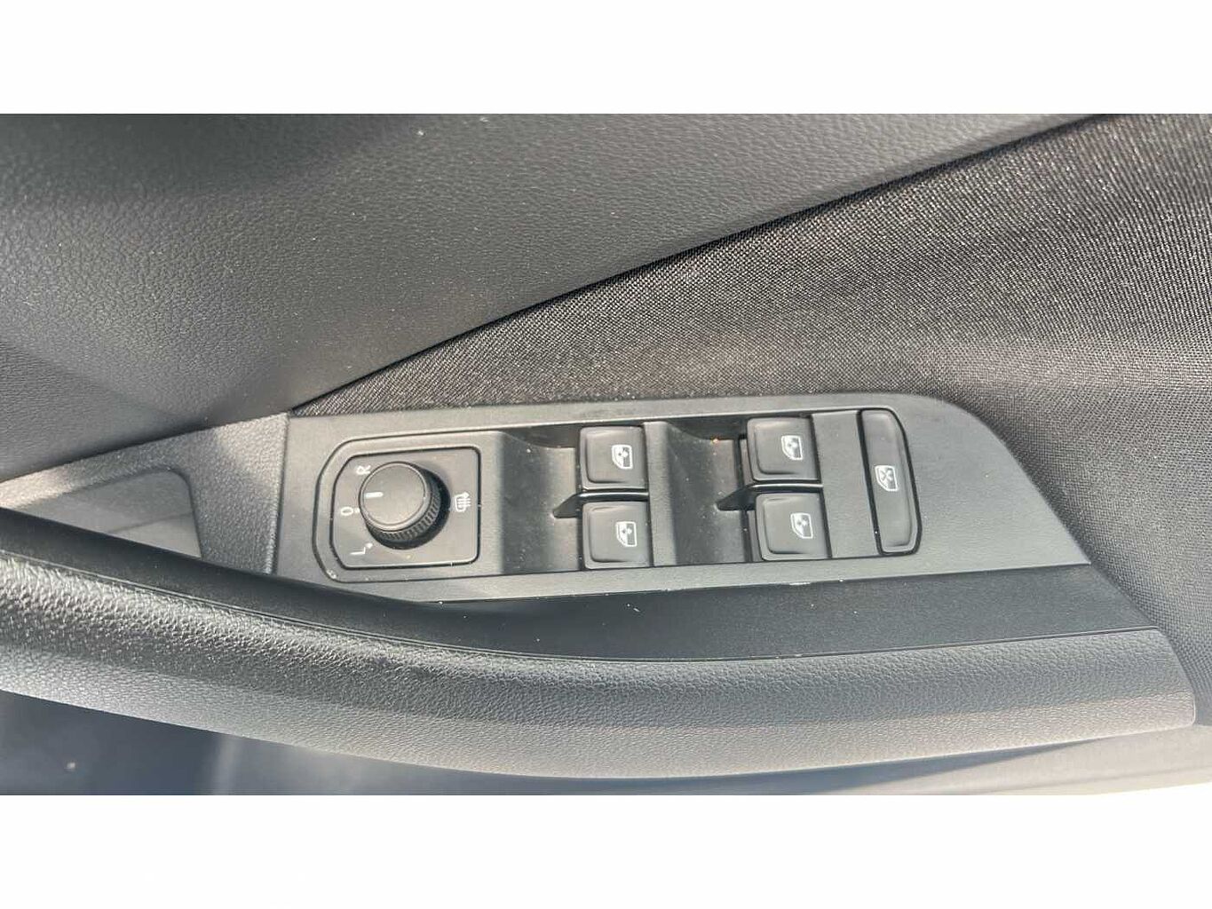 SKODA Kamiq 1.0 TSI (109ps) SE Drive DSG SUV
