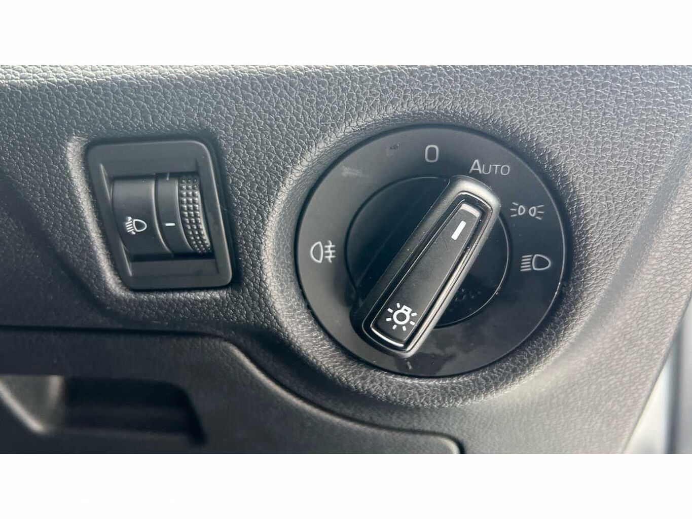 SKODA Kamiq 1.0 TSI (109ps) SE Drive DSG SUV