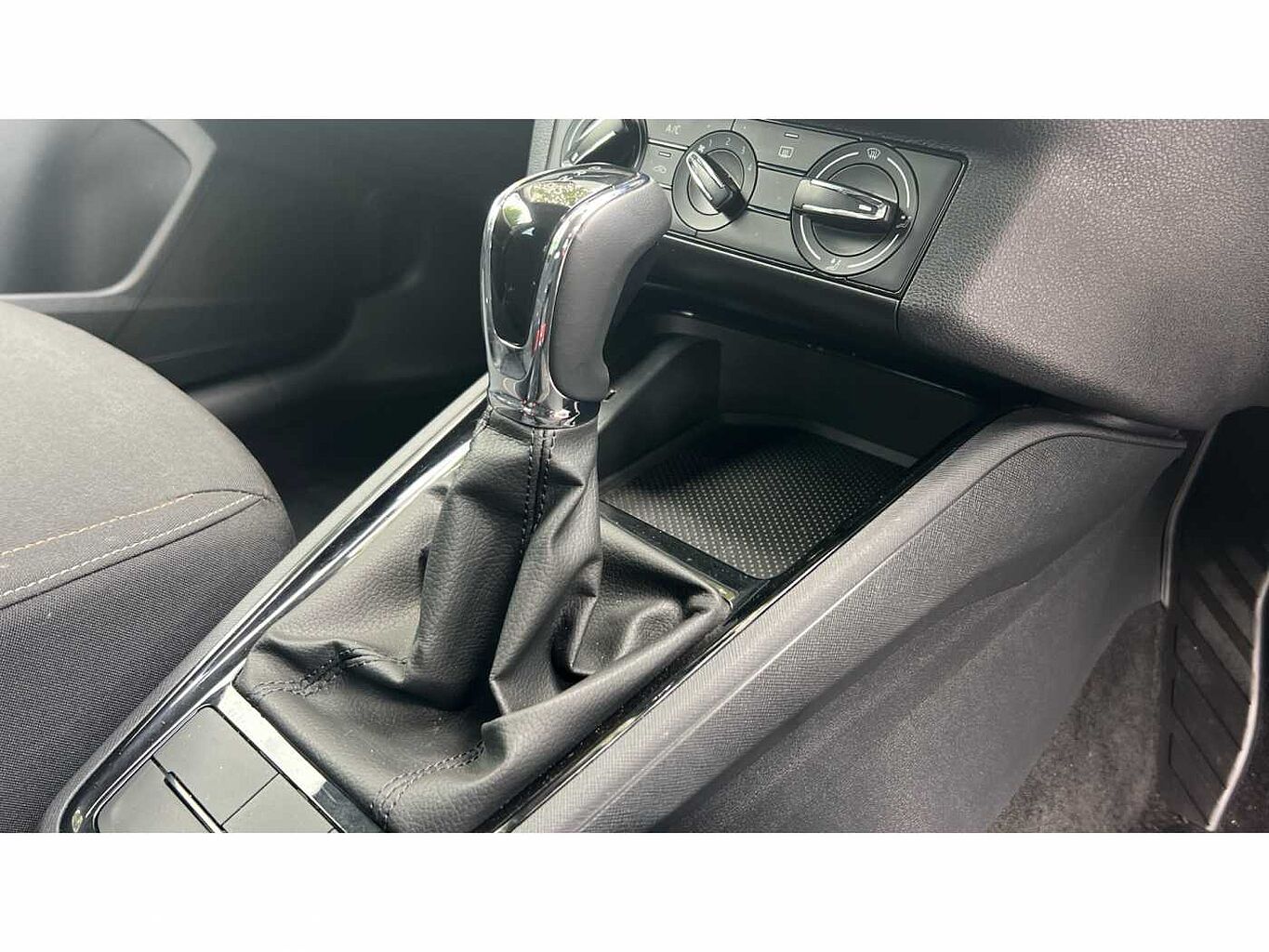 SKODA Kamiq 1.0 TSI (109ps) SE Drive DSG SUV