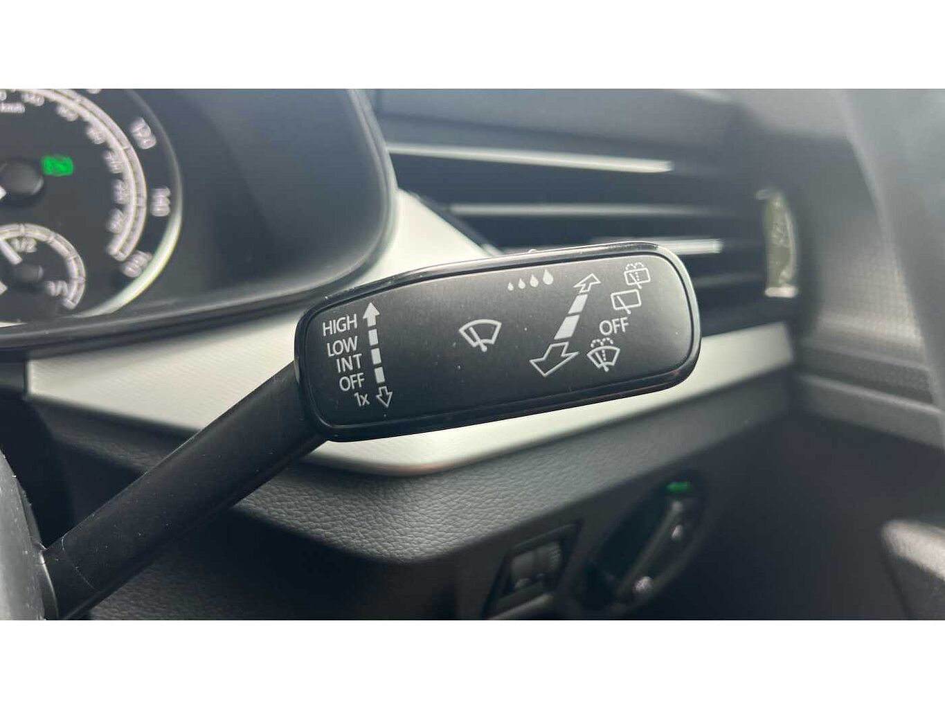 SKODA Kamiq 1.0 TSI (109ps) SE Drive DSG SUV