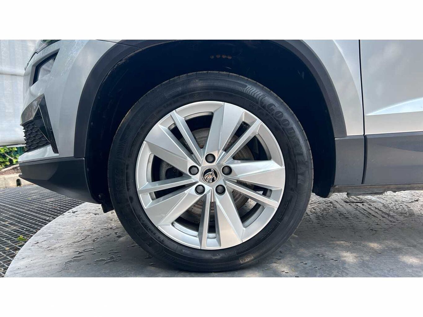 SKODA KAROQ 1.5 TSI SE Drive 5dr DSG