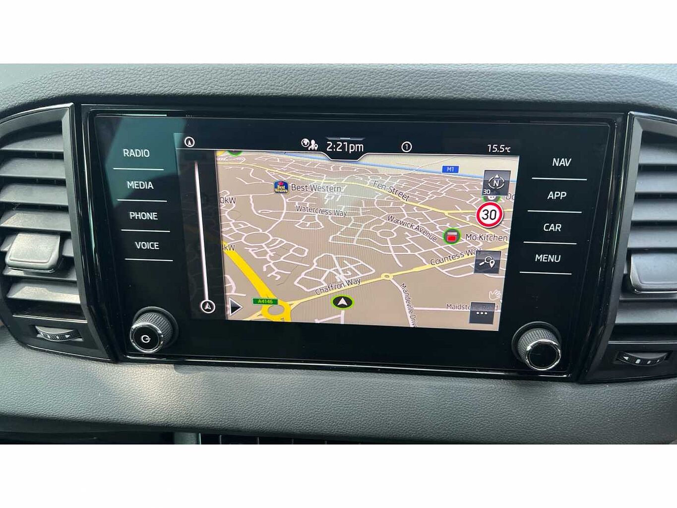 SKODA KAROQ 1.5 TSI SE Drive 5dr DSG