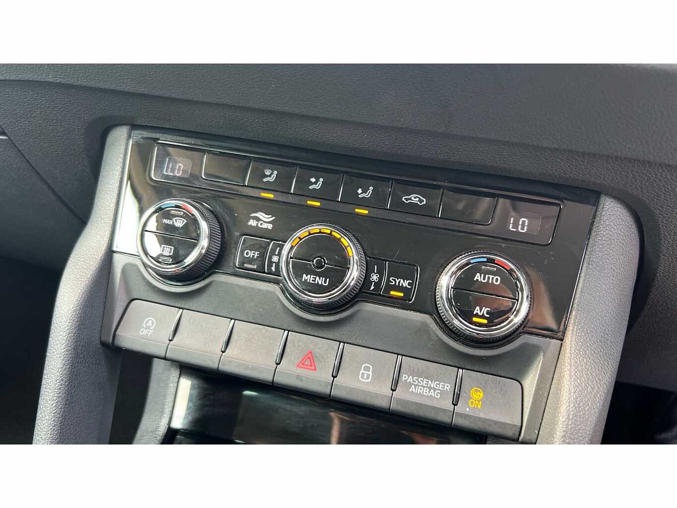 SKODA KAROQ 1.5 TSI SE Drive 5dr DSG
