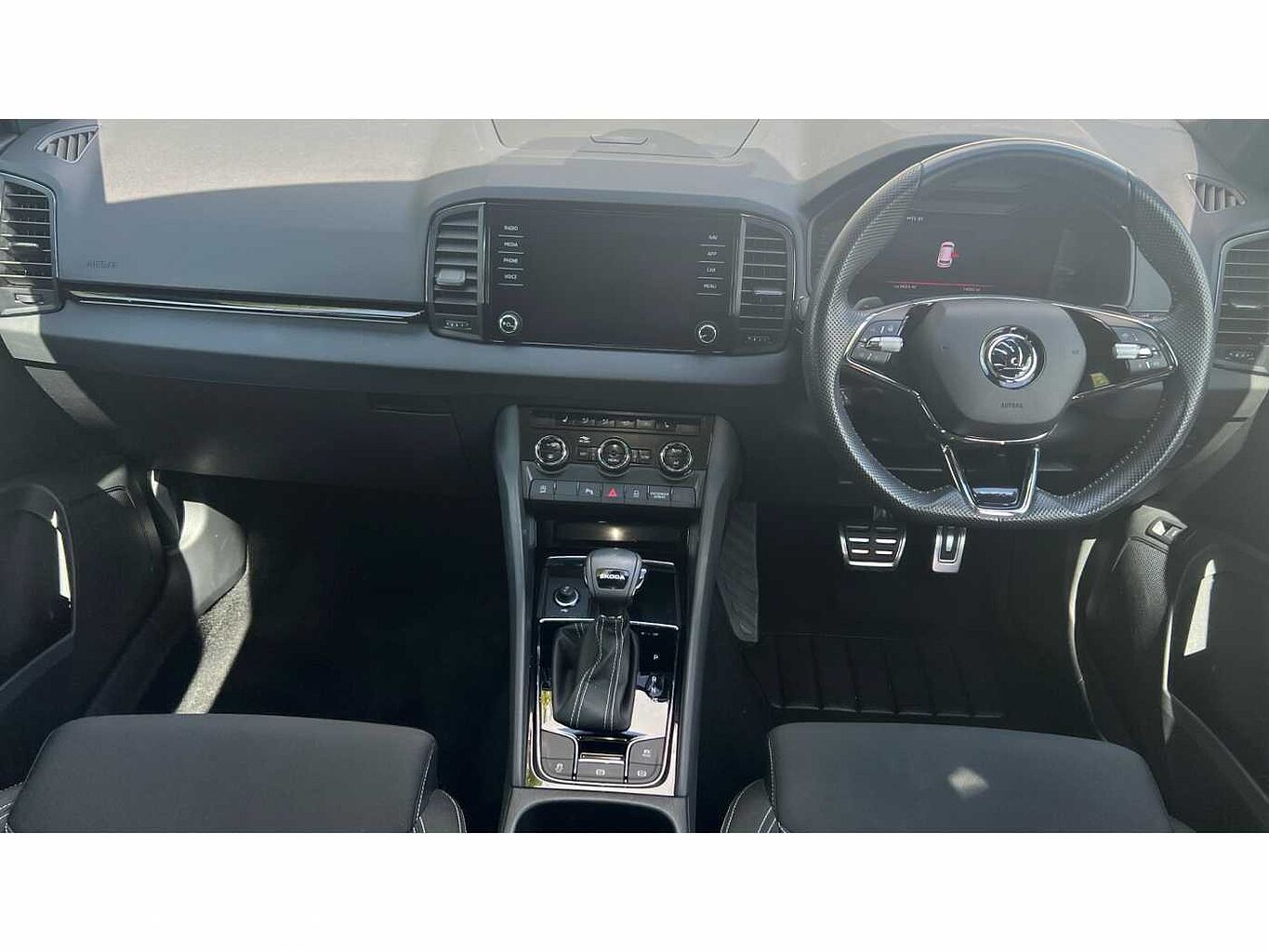 SKODA Karoq SUV 1.5 TSI (150ps) SportLine ACT