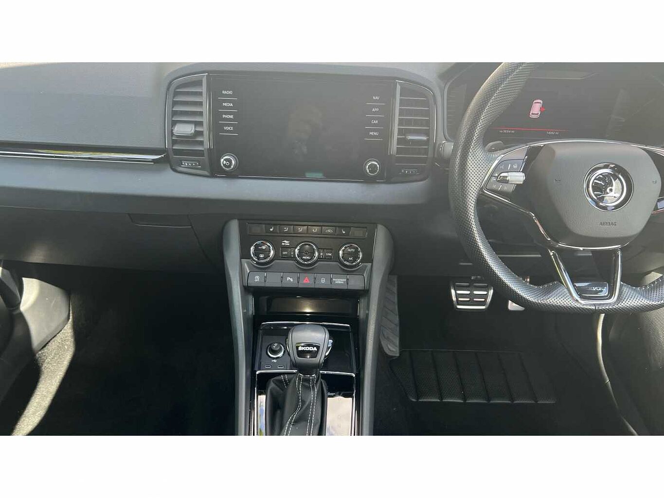 SKODA Karoq SUV 1.5 TSI (150ps) SportLine ACT