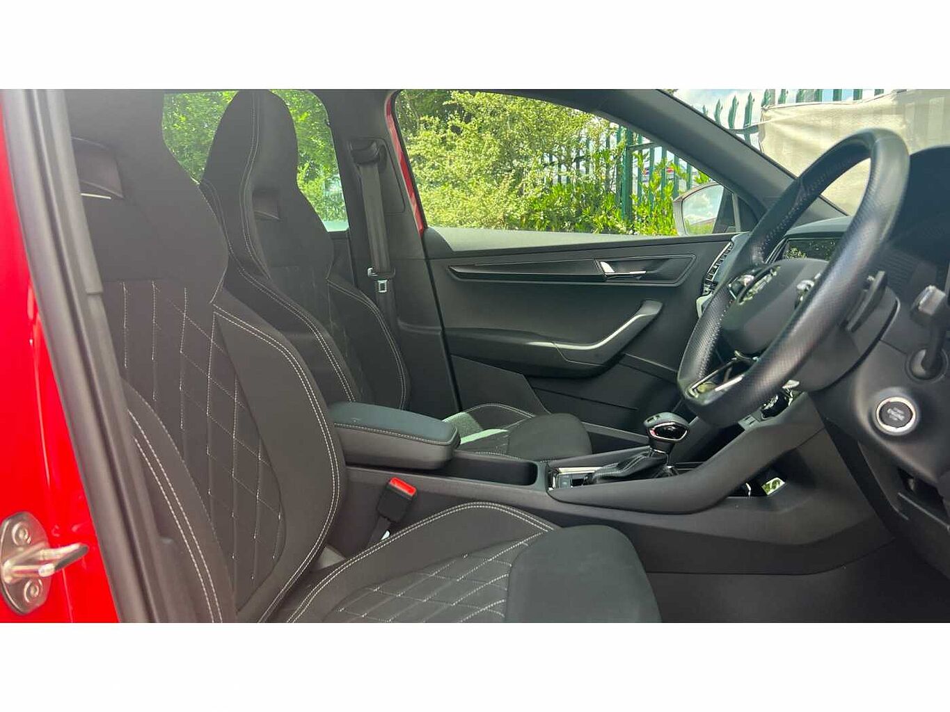SKODA Karoq SUV 1.5 TSI (150ps) SportLine ACT