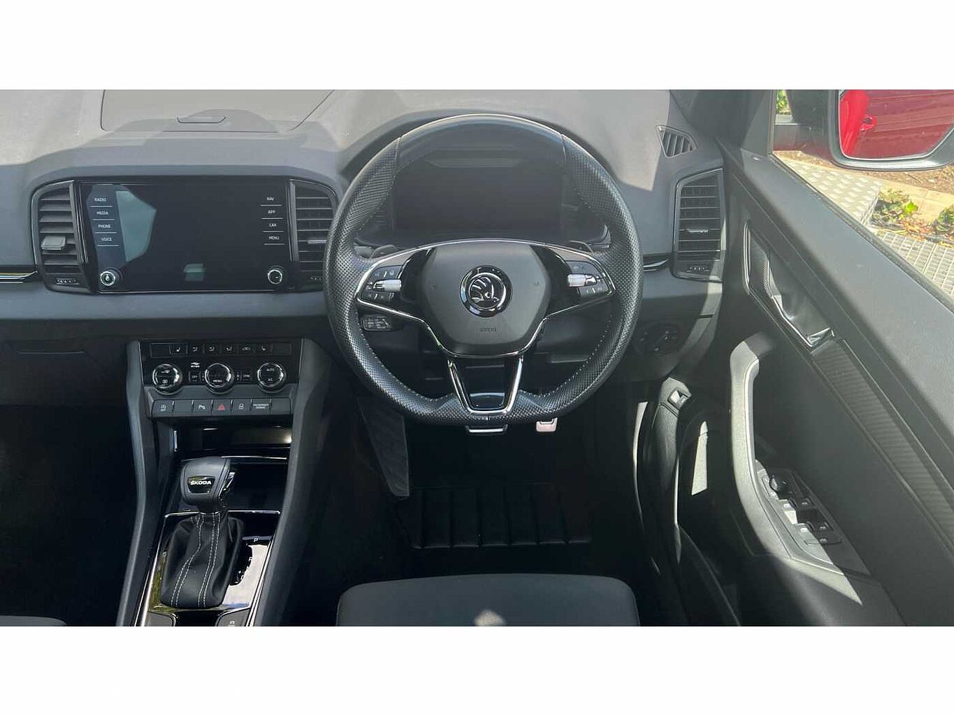 SKODA Karoq SUV 1.5 TSI (150ps) SportLine ACT
