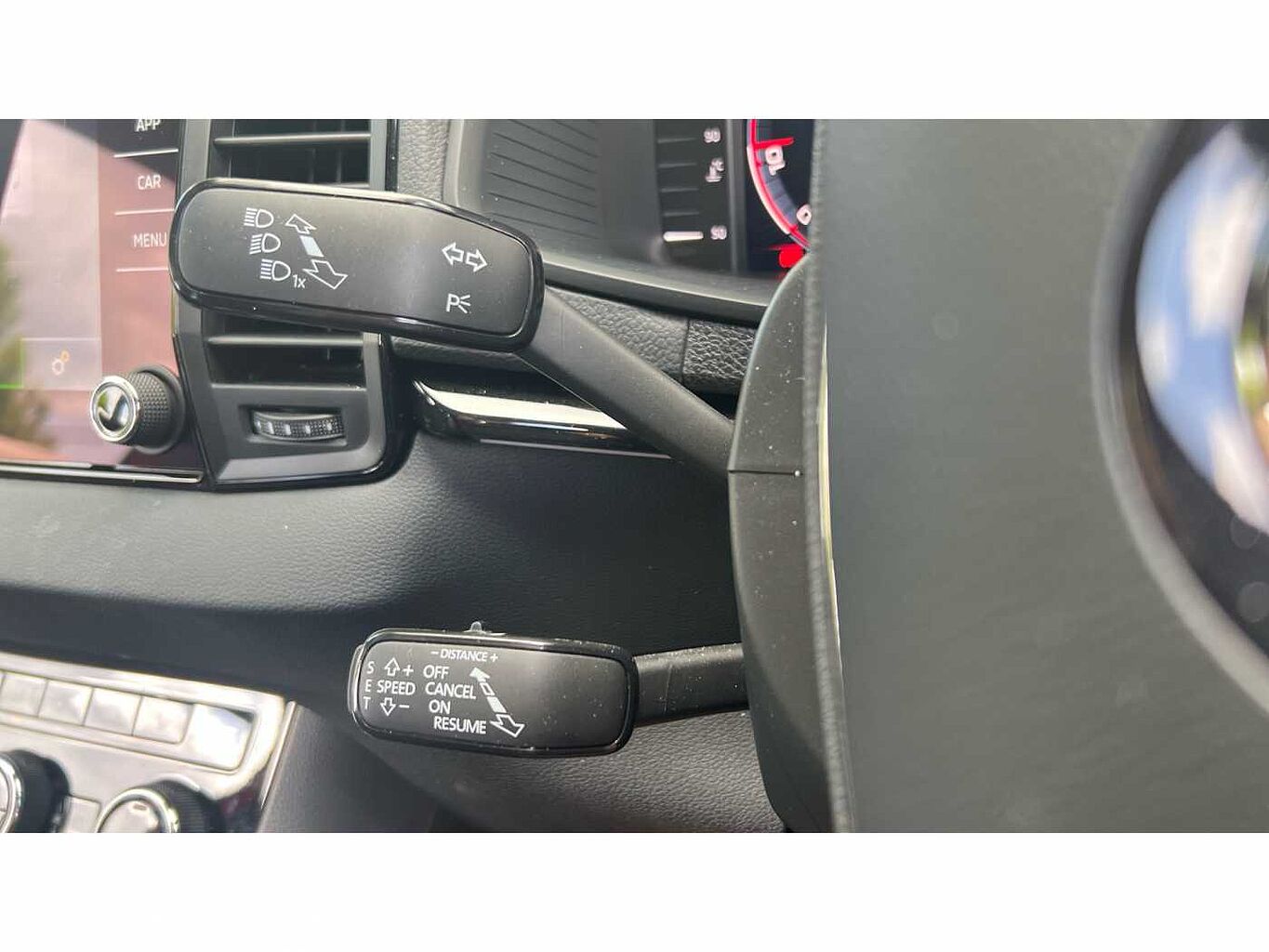 SKODA Karoq SUV 1.5 TSI (150ps) SportLine ACT