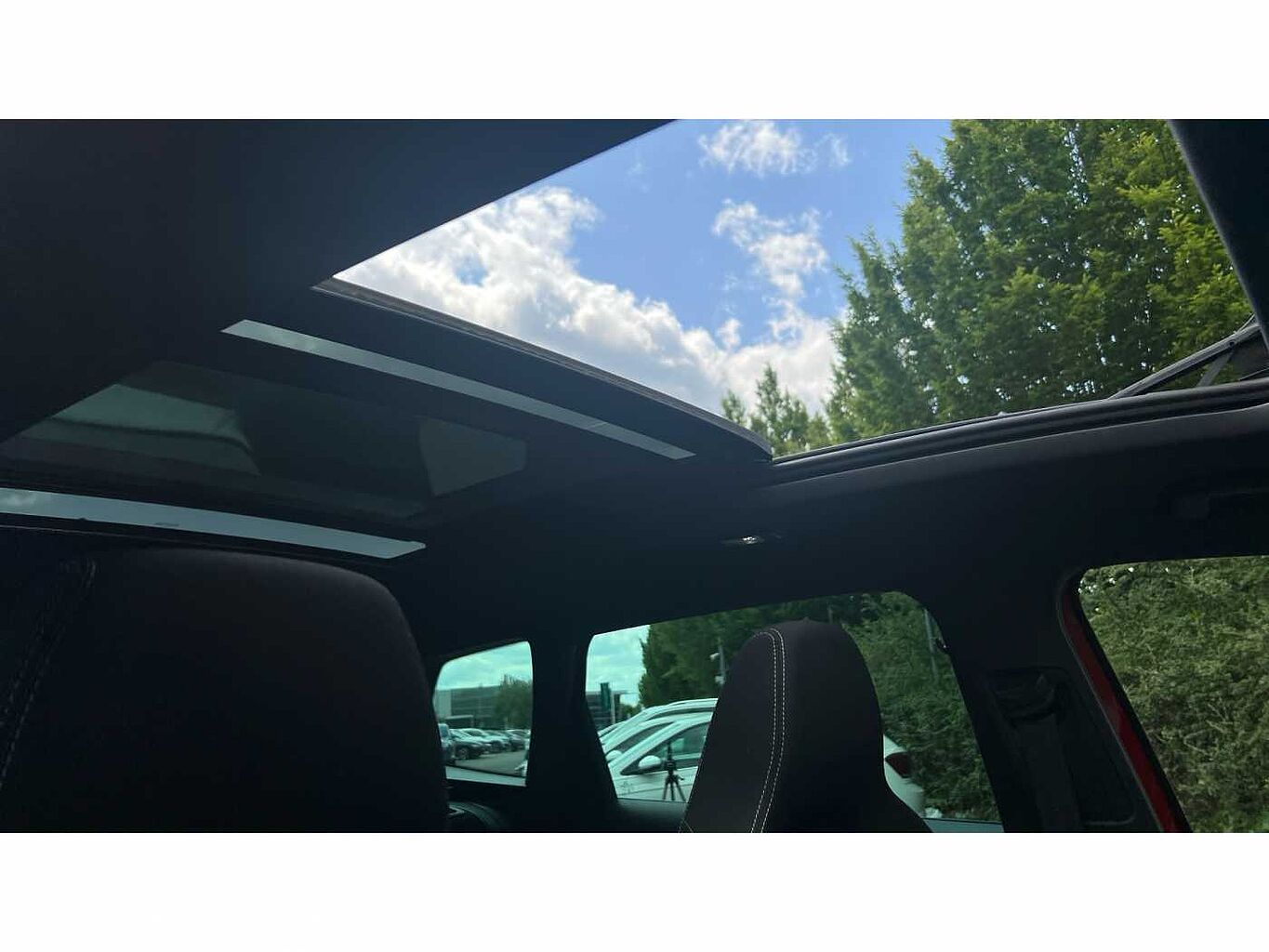 SKODA Karoq SUV 1.5 TSI (150ps) SportLine ACT