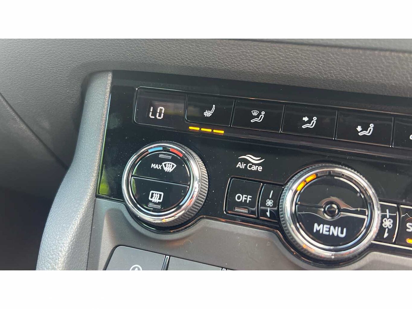 SKODA Karoq SUV 1.5 TSI (150ps) SportLine ACT