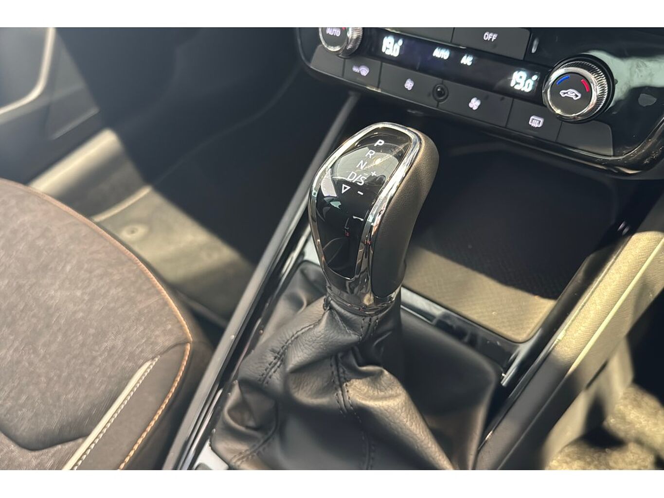 SKODA Kamiq SE L 1.0 TSI 116 PS DSG
