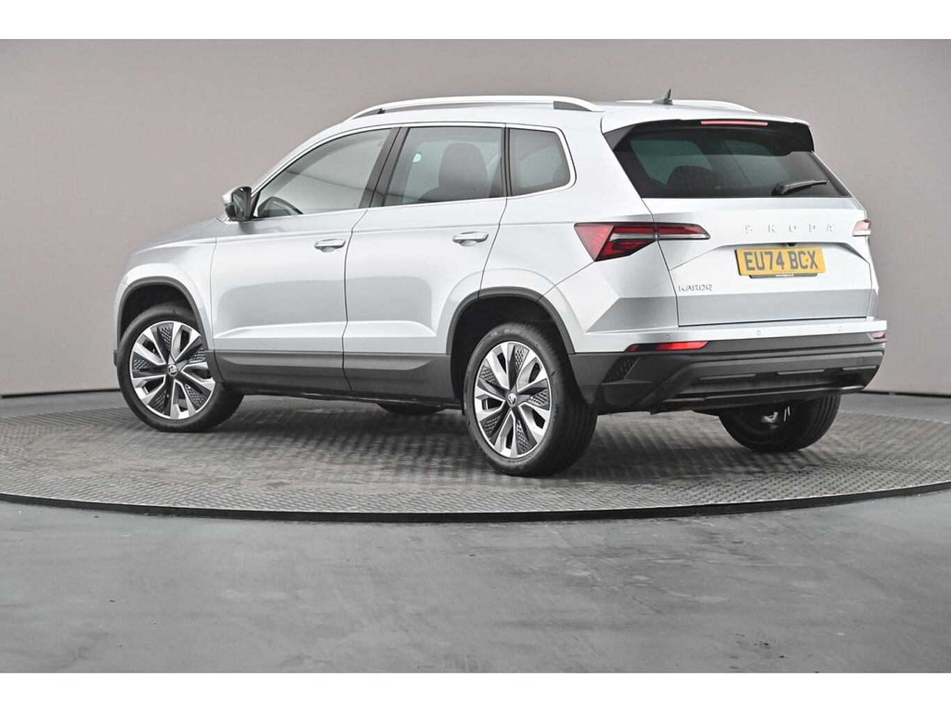 SKODA Karoq SE L 1.5 TSI 150 PS DSG