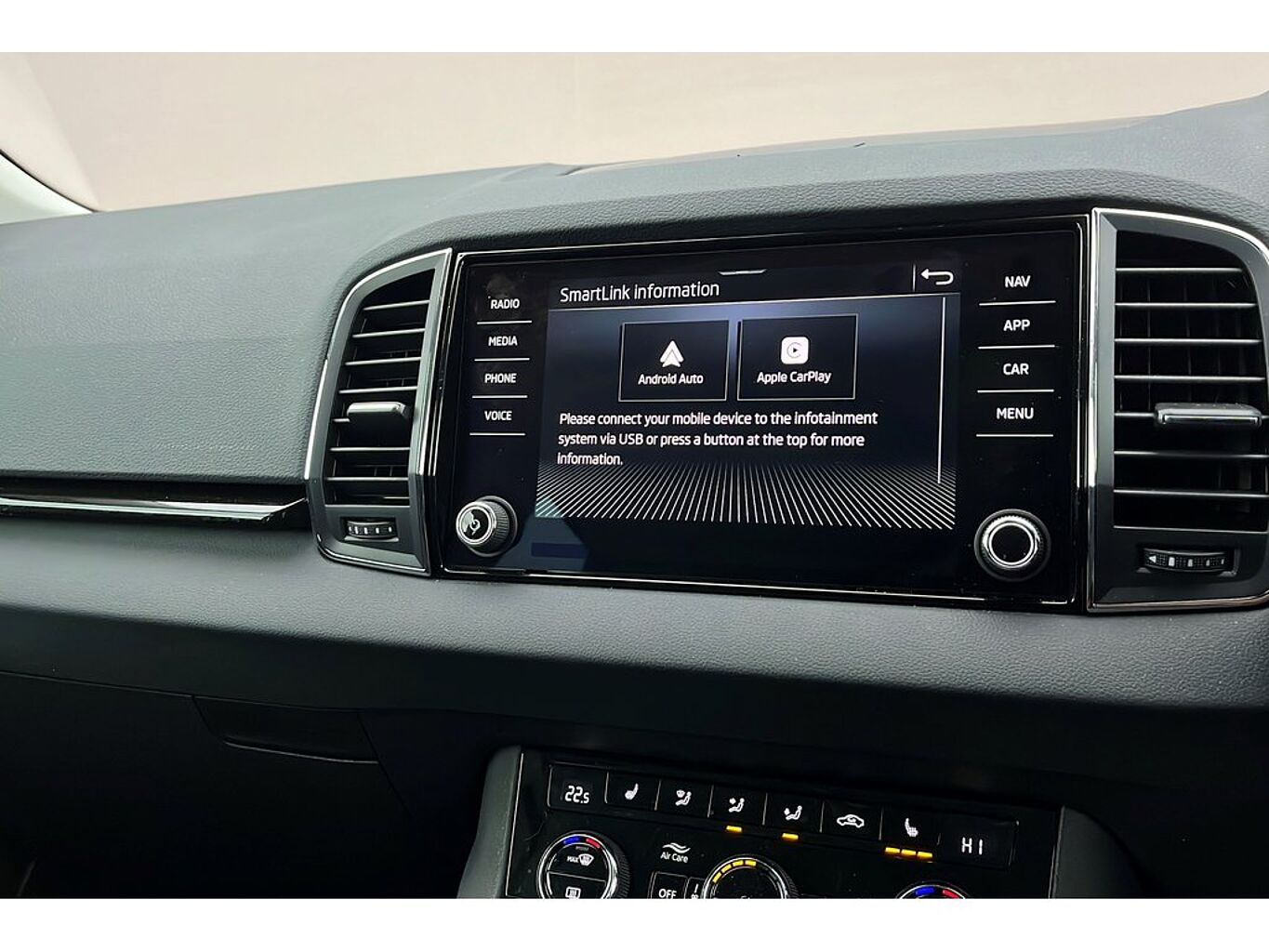 SKODA Karoq SE L 1.5 TSI 150 PS DSG