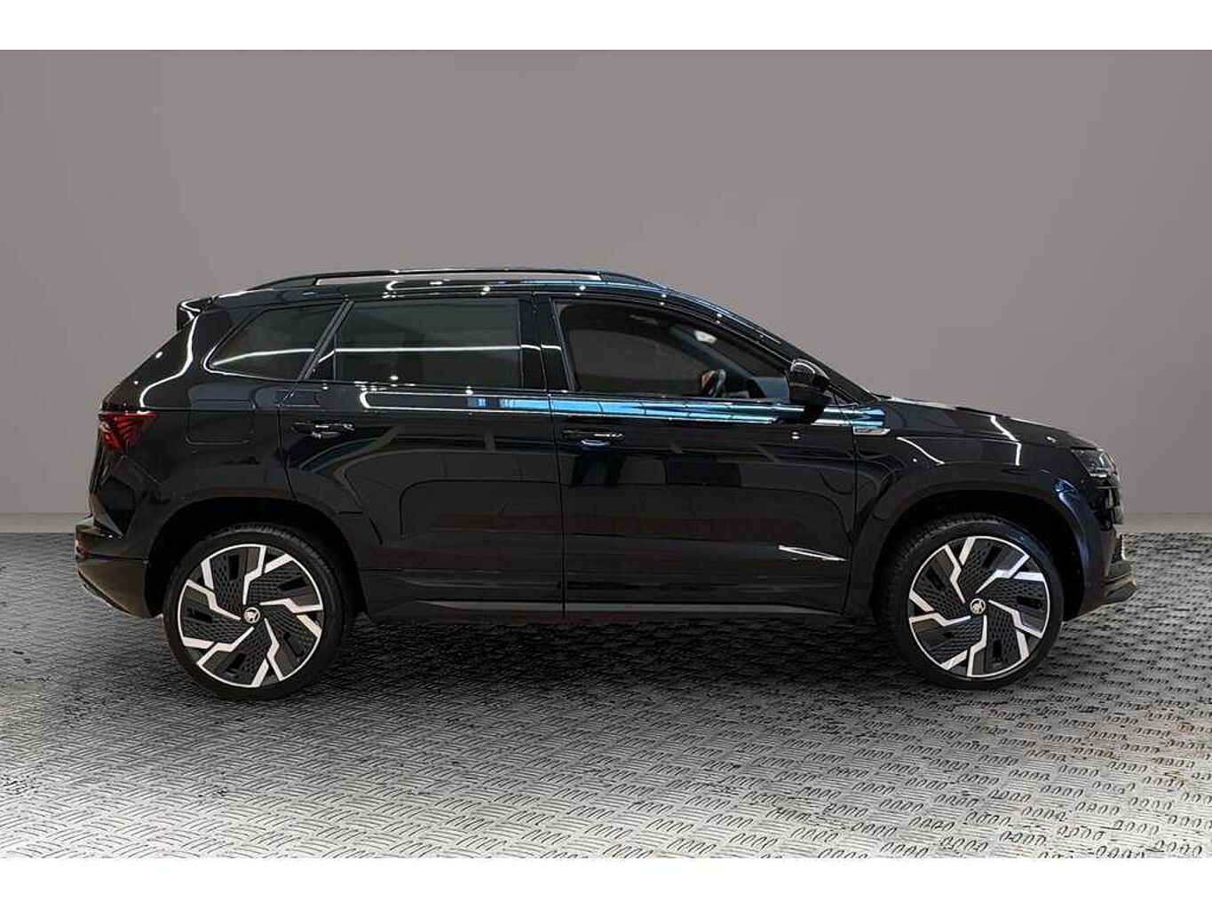 SKODA Karoq SportLine 1.5 TSI 150 PS DSG