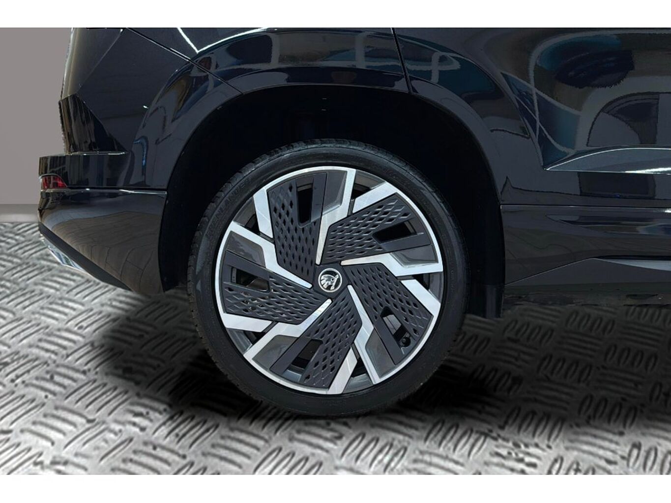 SKODA Karoq SportLine 1.5 TSI 150 PS DSG