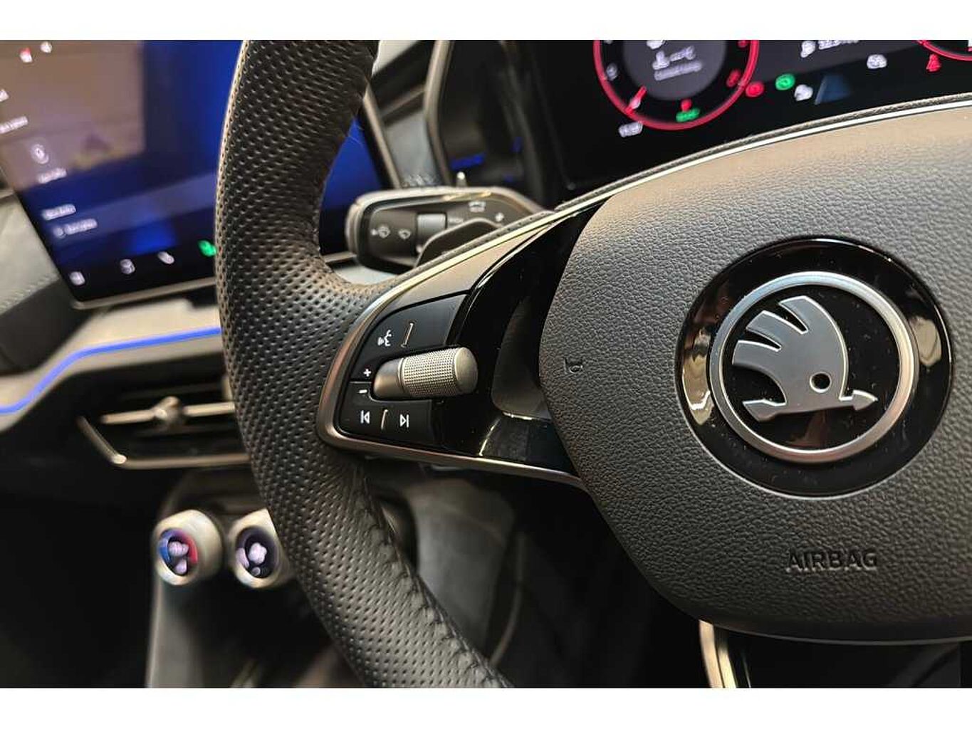 SKODA Kodiaq SportLine (7 seats) 1.5 TSI e-TEC 150 PS DSG