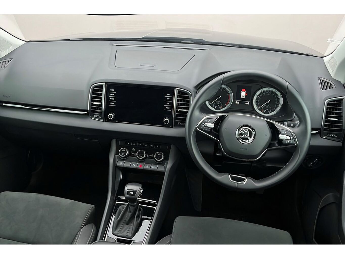 SKODA Karoq SE L 1.5 TSI 150 PS DSG