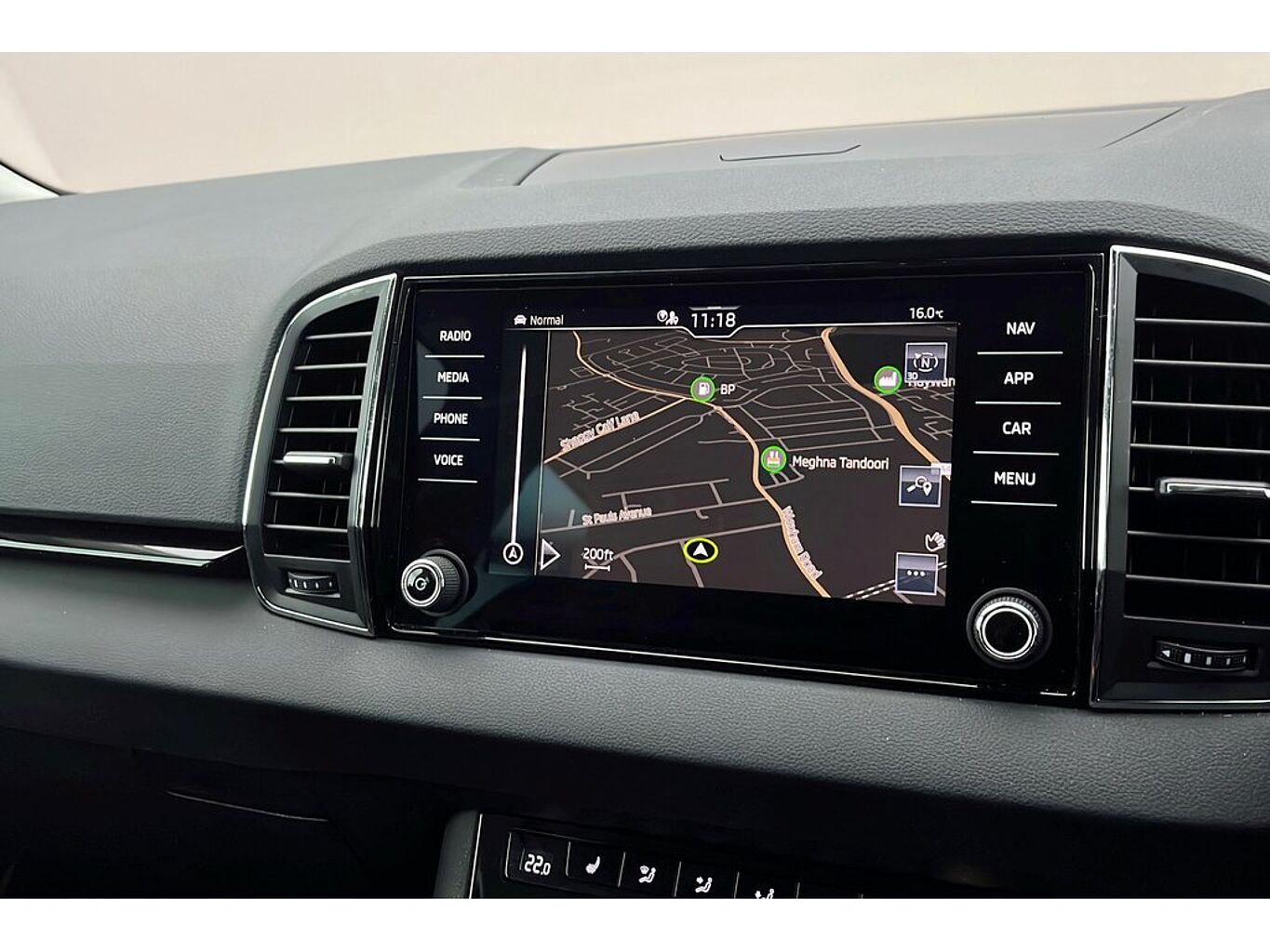 SKODA Karoq SE L 1.5 TSI 150 PS DSG