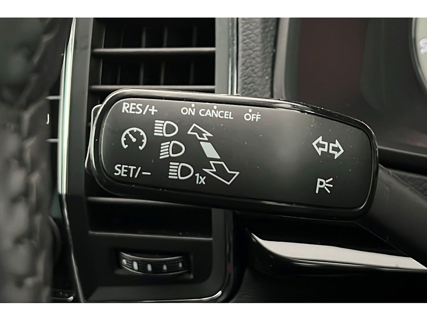 SKODA Karoq SE L 1.5 TSI 150 PS DSG