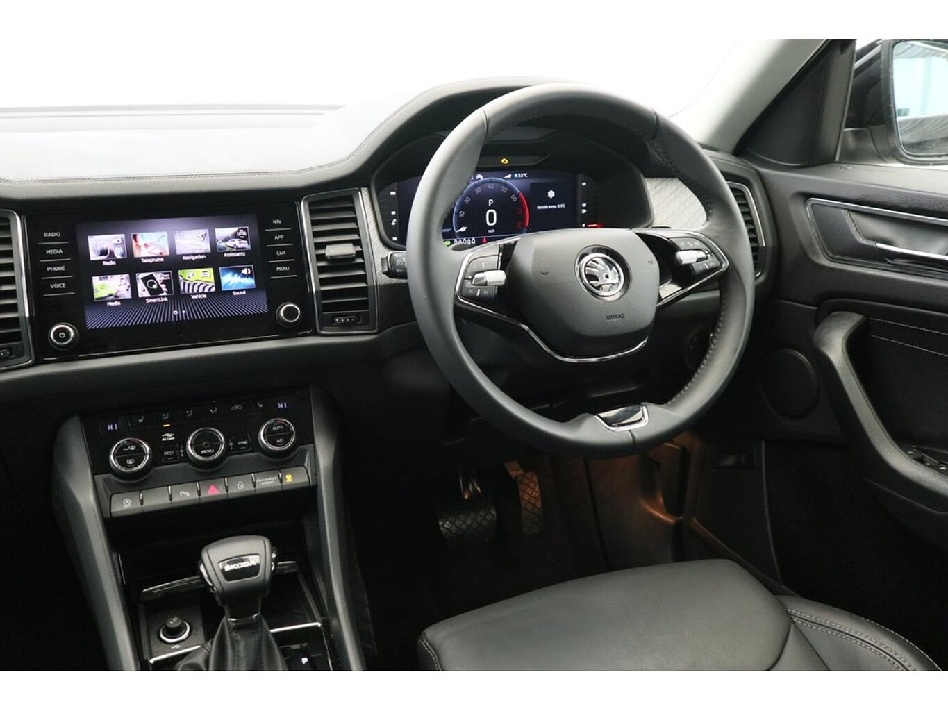 SKODA Kodiaq SE L Executive (7 seats) 1.5 TSI 150 PS DSG