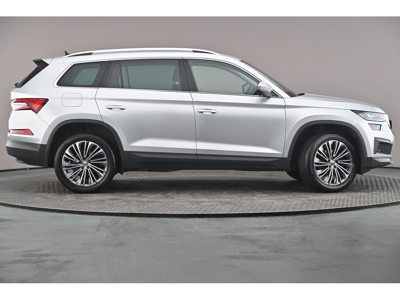 SKODA Kodiaq SE L Executive 1.5 TSI 150 PS DSG