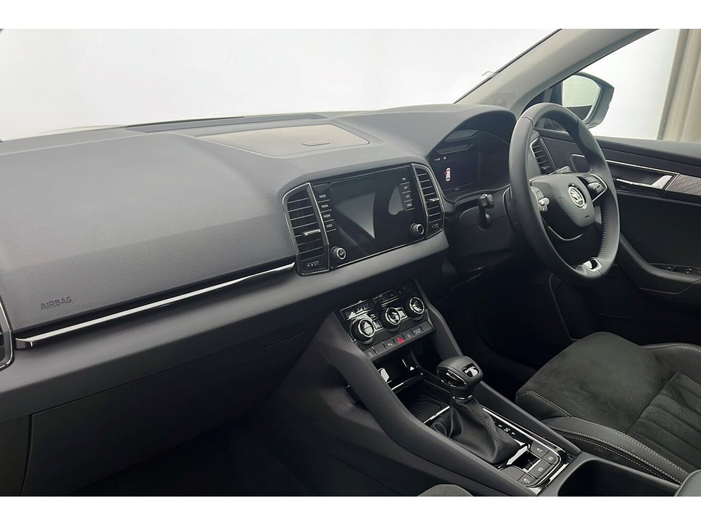 SKODA Karoq SE L 1.5 TSI 150 PS DSG