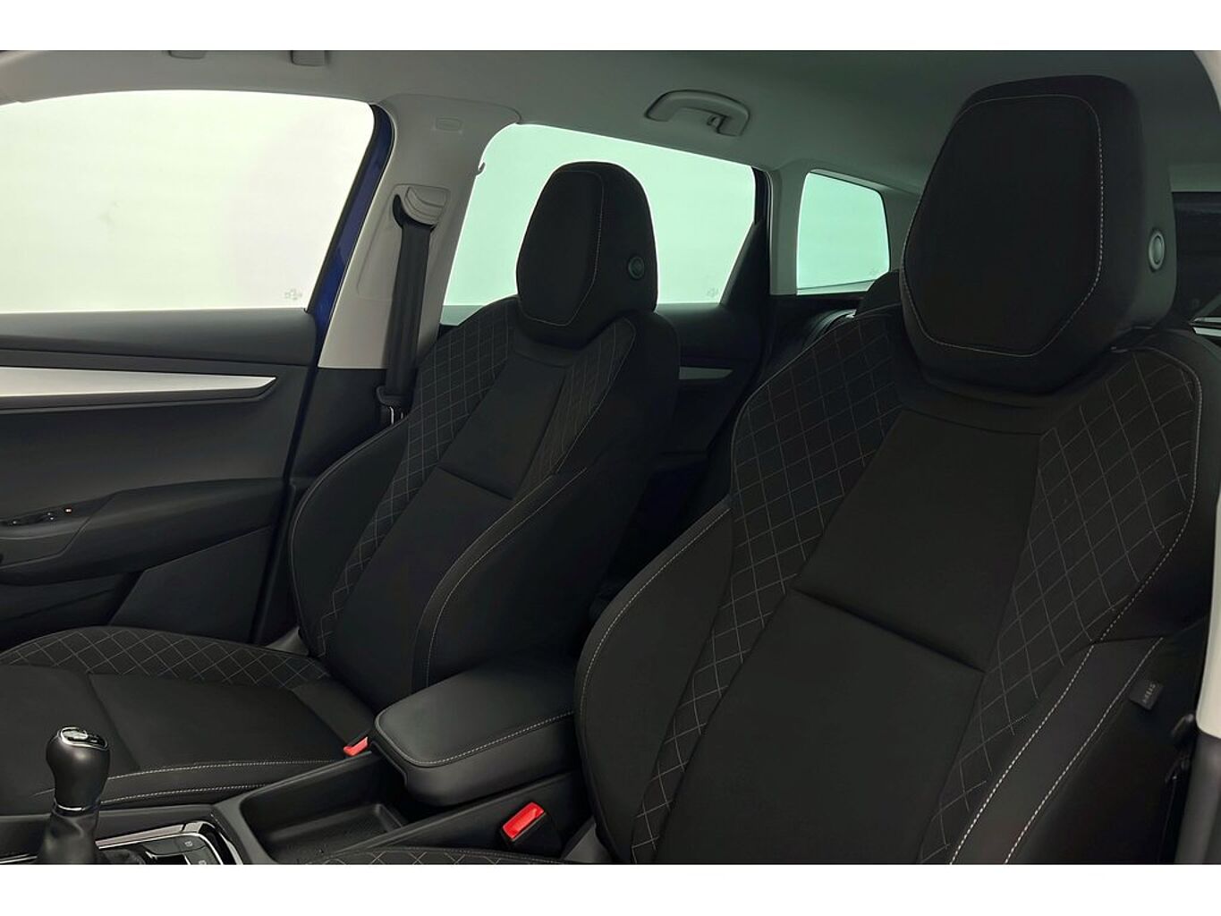 SKODA Karoq SE Technology 1.0 TSI 110 PS 6G Man