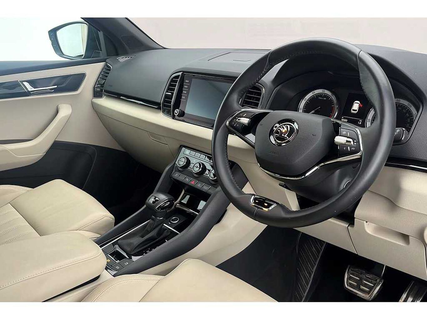 SKODA Karoq SE L 1.5 TSI 150 PS DSG