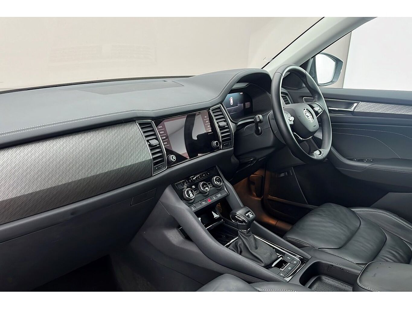 SKODA Kodiaq SE L Executive 1.5 TSI 150 PS DSG