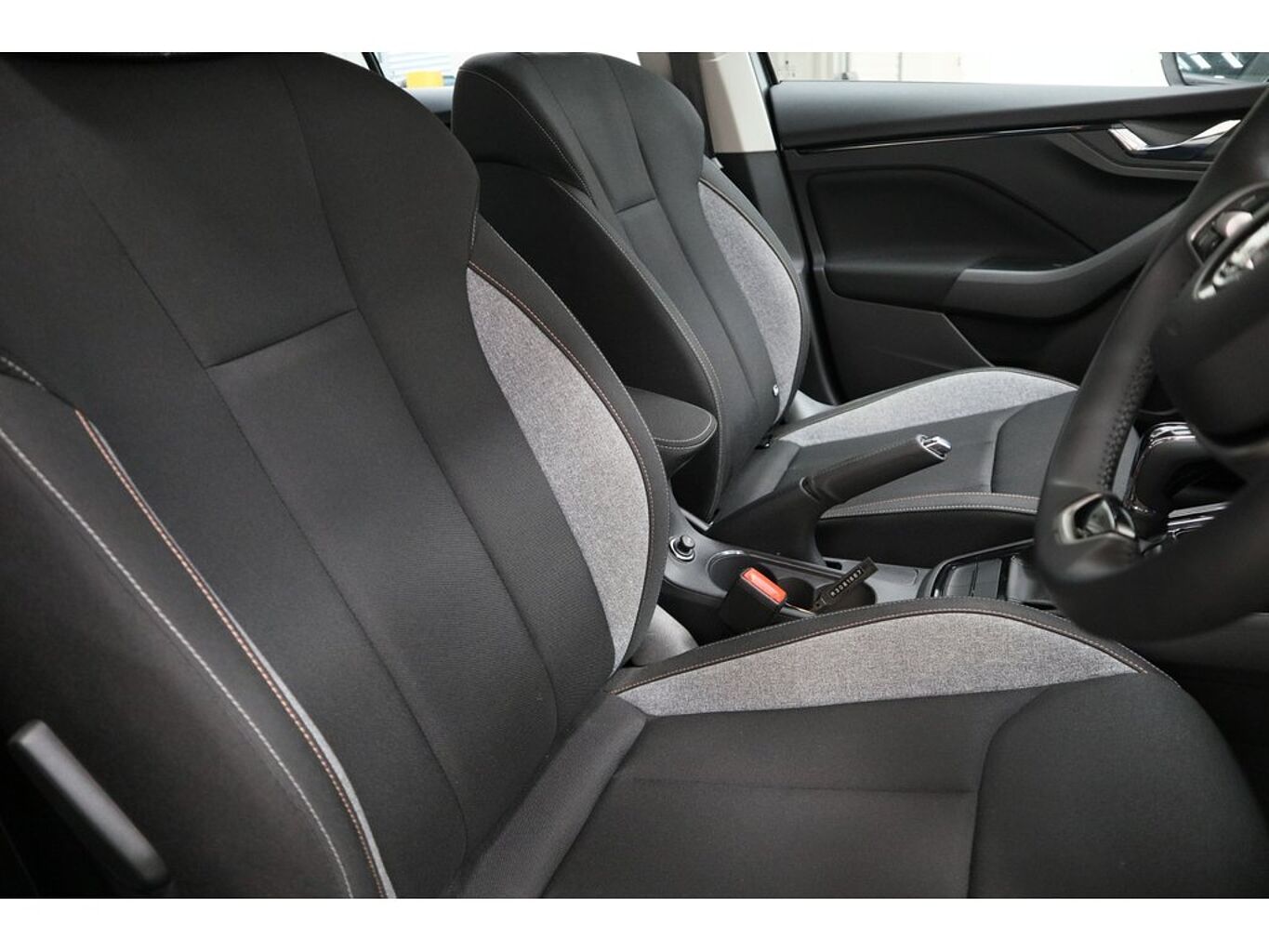 SKODA Kamiq SE 1.0 TSI 116 PS DSG