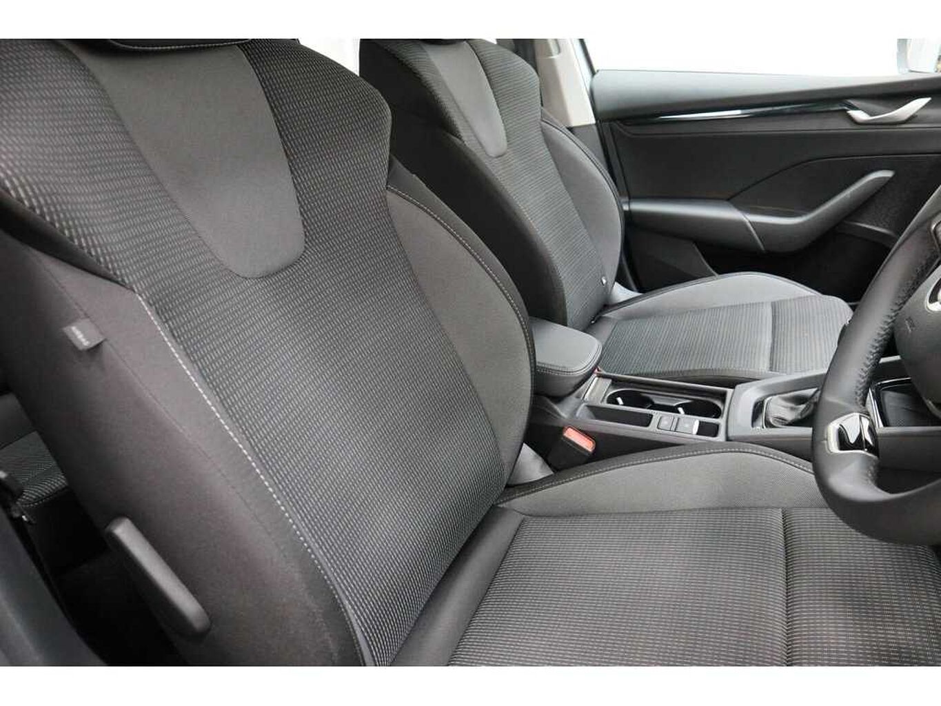 SKODA Octavia Estate SE Technology 1.5 TSI 116 PS 6G Man