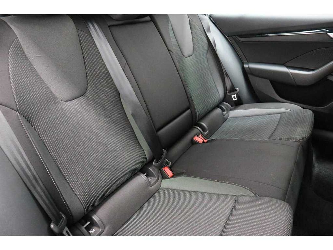 SKODA Octavia Estate SE Technology 1.5 TSI 116 PS 6G Man