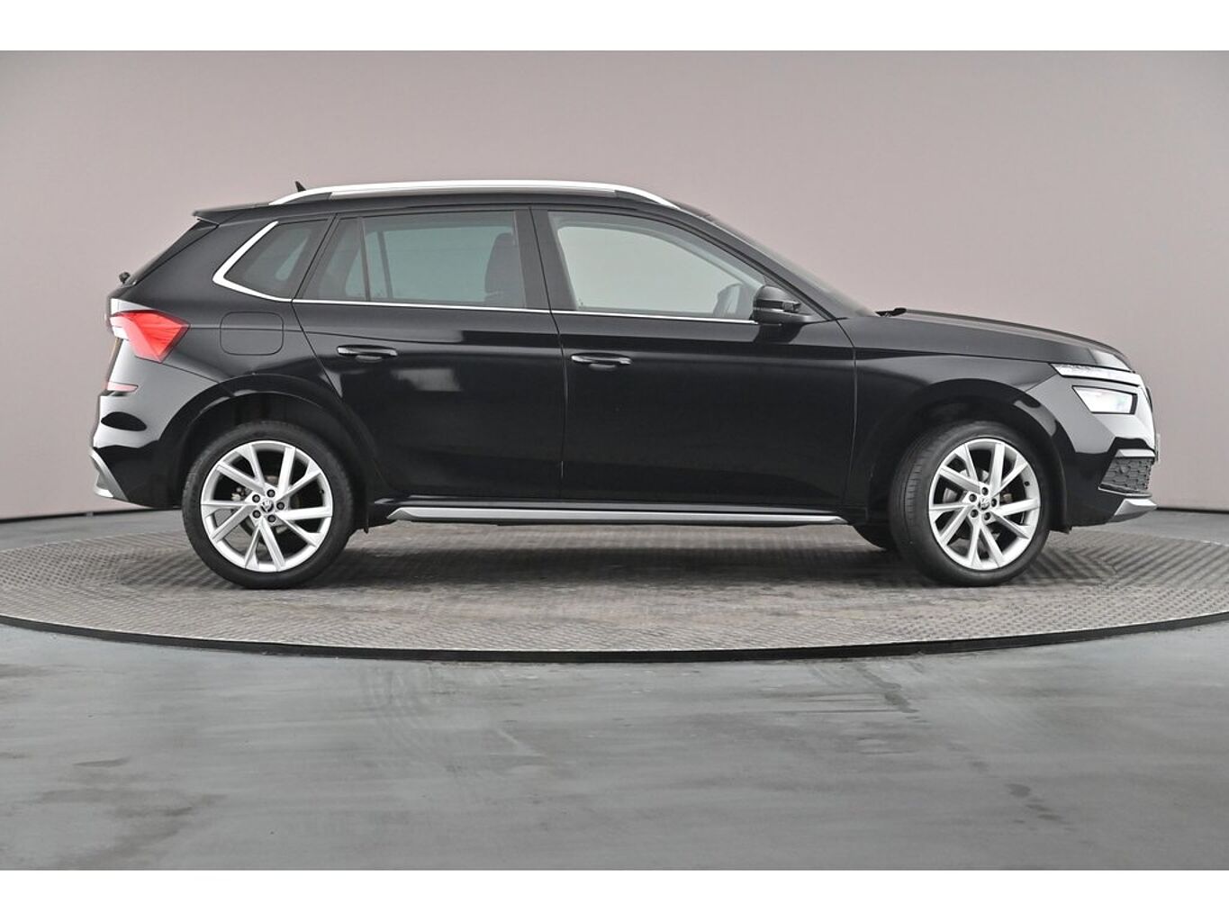 SKODA Kamiq SE L Executive 1.0 TSI 110 PS DSG
