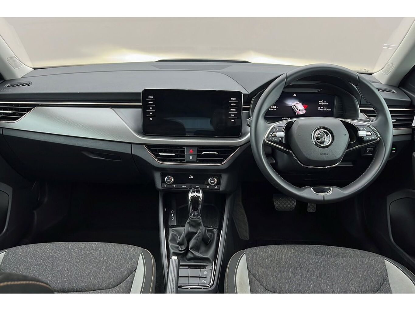 SKODA Kamiq SE L Executive 1.0 TSI 110 PS DSG