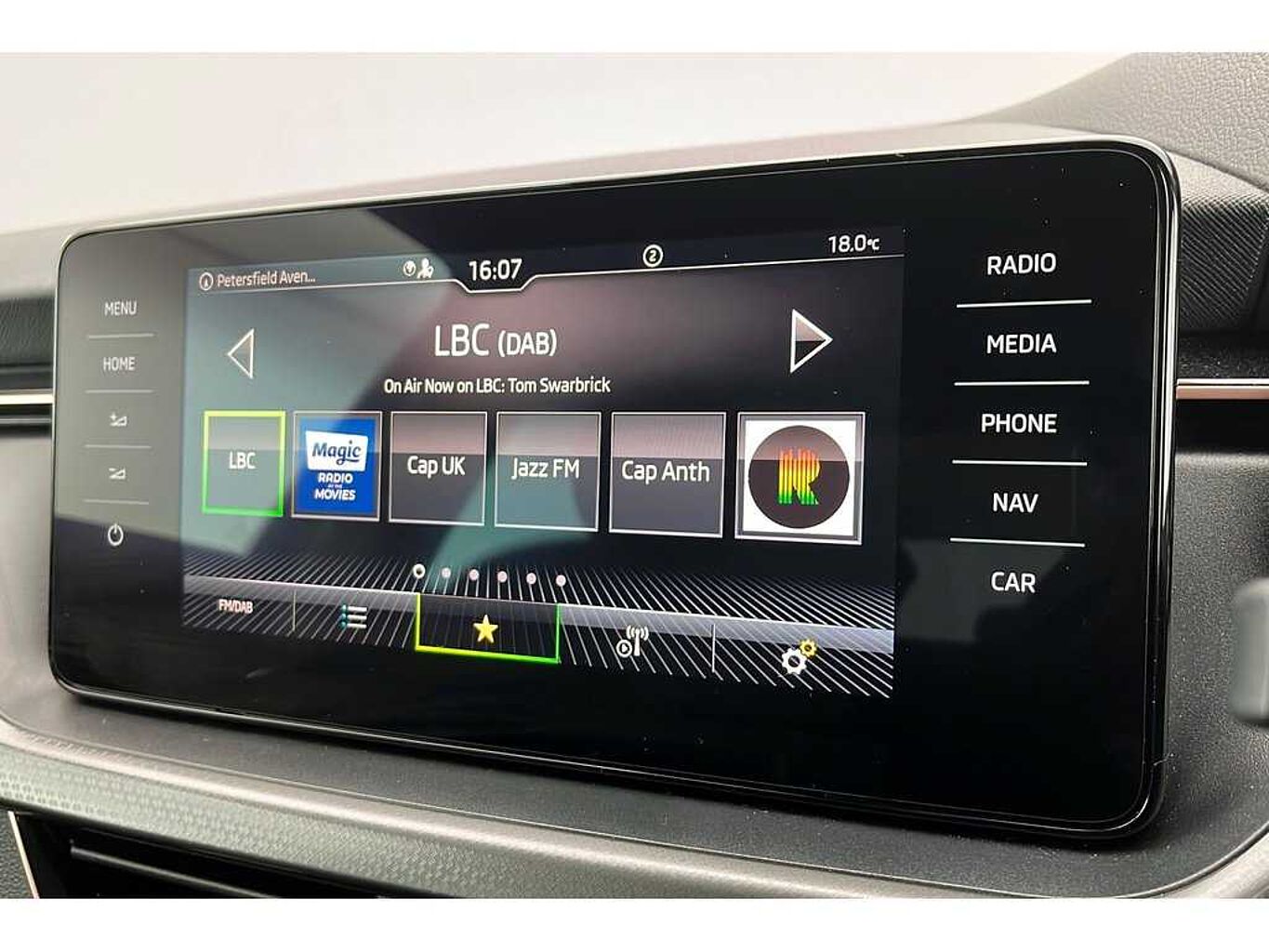 SKODA Kamiq SE L Executive 1.0 TSI 110 PS DSG