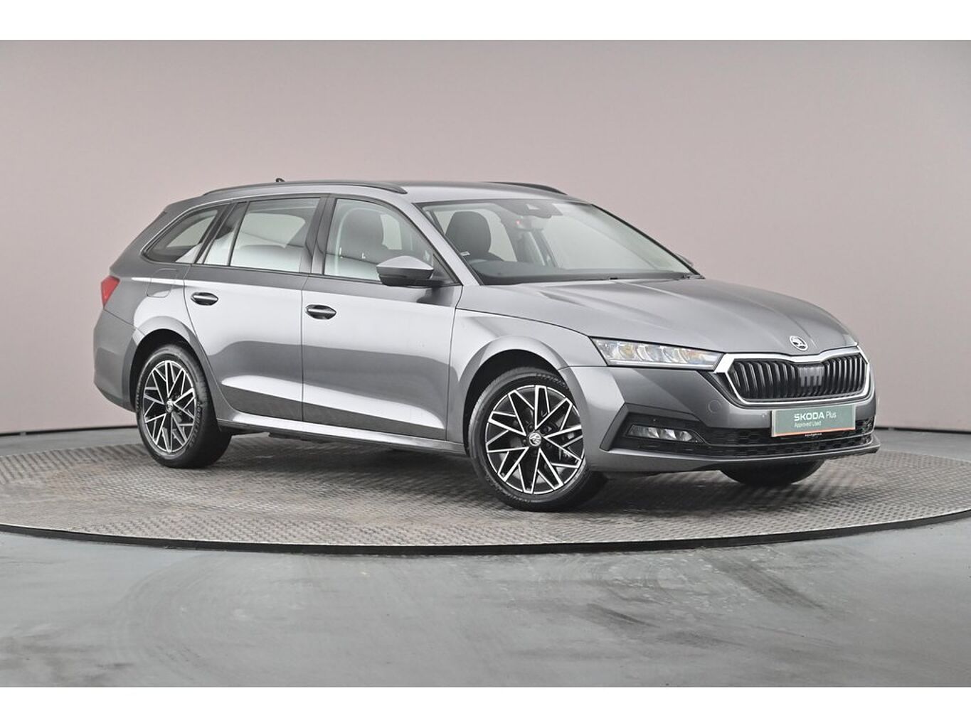 SKODA Octavia Estate SE Technology 1.4 TSI iV 204 PS DSG