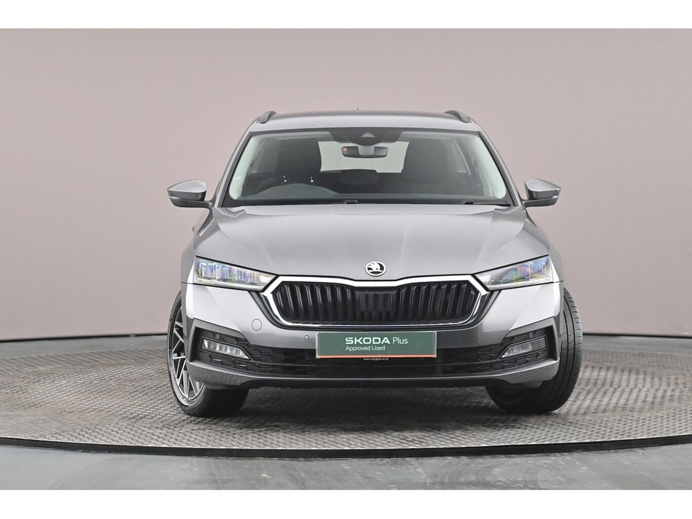 SKODA Octavia Estate SE Technology 1.4 TSI iV 204 PS DSG