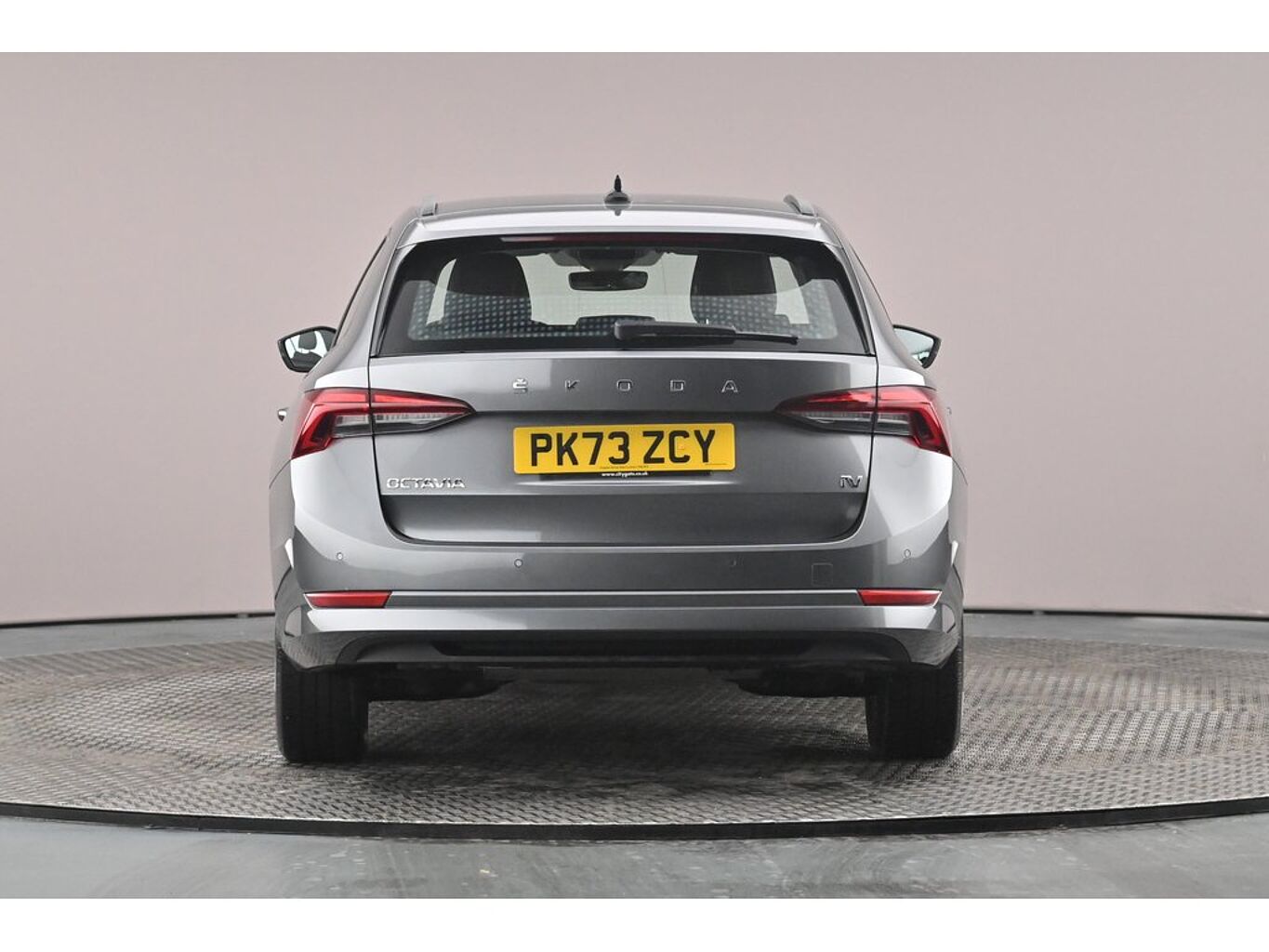 SKODA Octavia Estate SE Technology 1.4 TSI iV 204 PS DSG