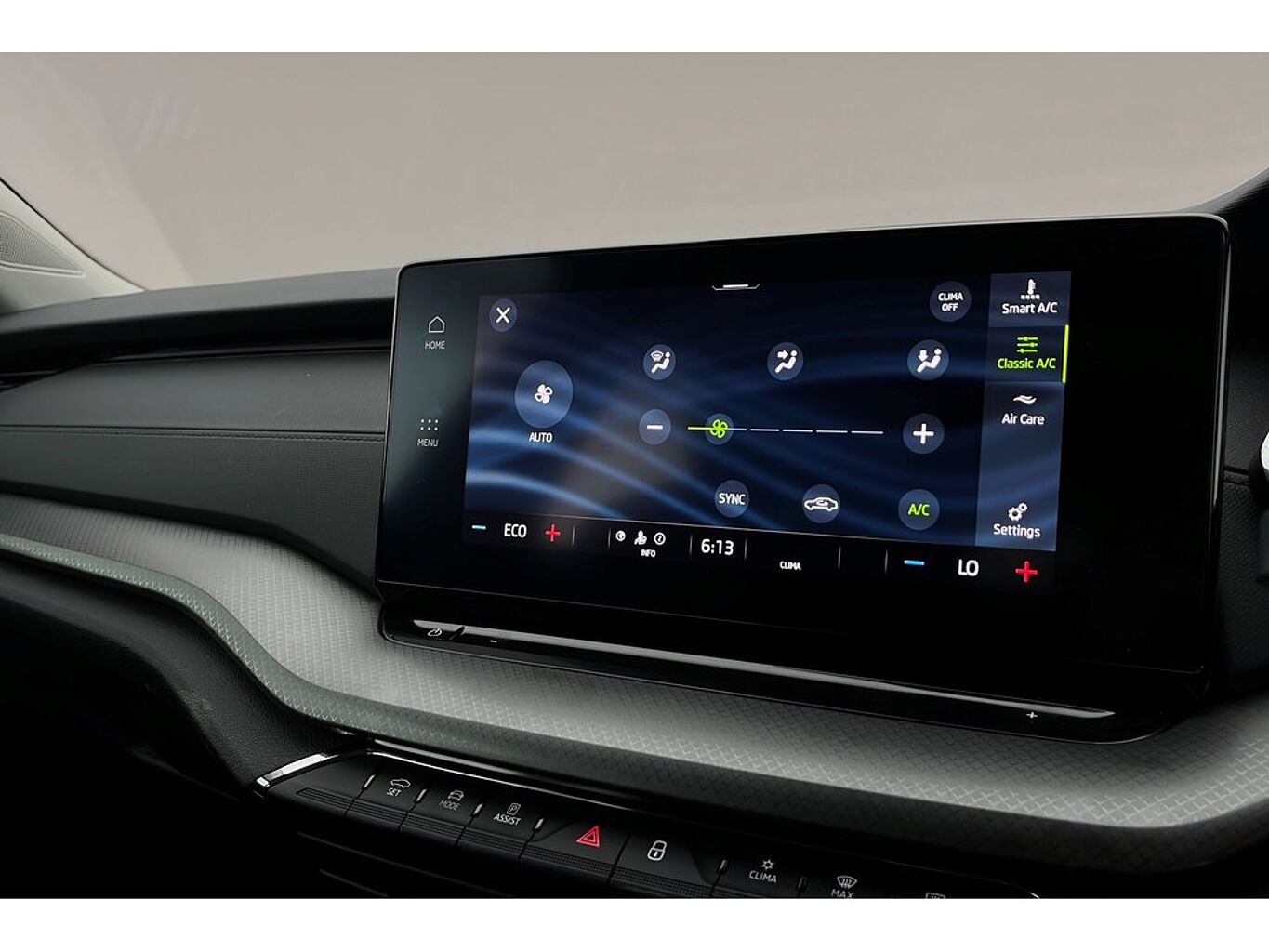 SKODA Octavia Estate SE Technology 1.4 TSI iV 204 PS DSG