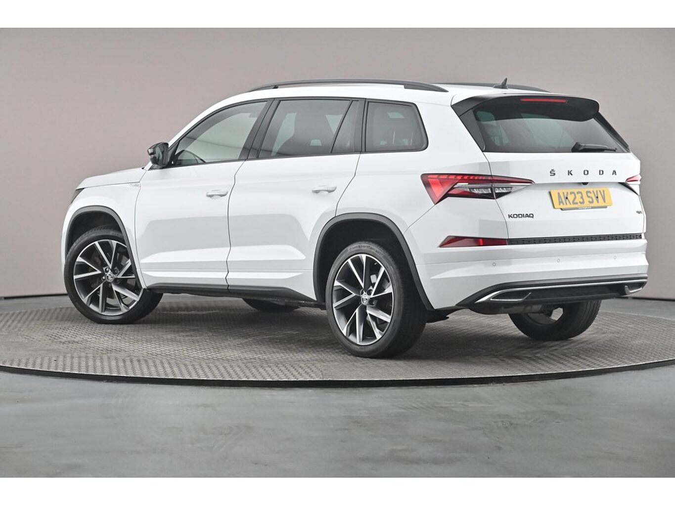 SKODA Kodiaq SportLine (7 seats) 2.0 TDI 150 PS 4x4 DSG